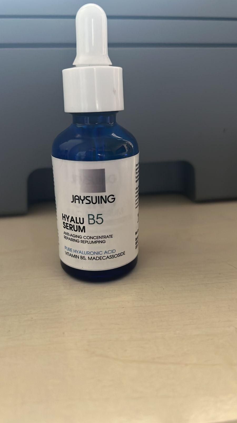 Hydrating Hyalu B5 Serum for Face