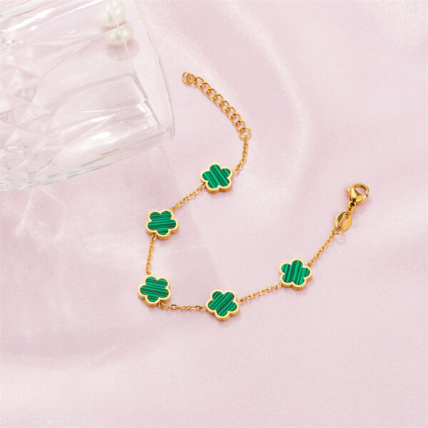 Small Fresh And Lovely Green Drop Gum Flower Gold Bracelet Jewelry - Image 4